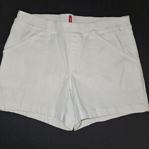 SPANX Women's White Comfort Stretch City Short 4.5 in inseam Large Tummy Control